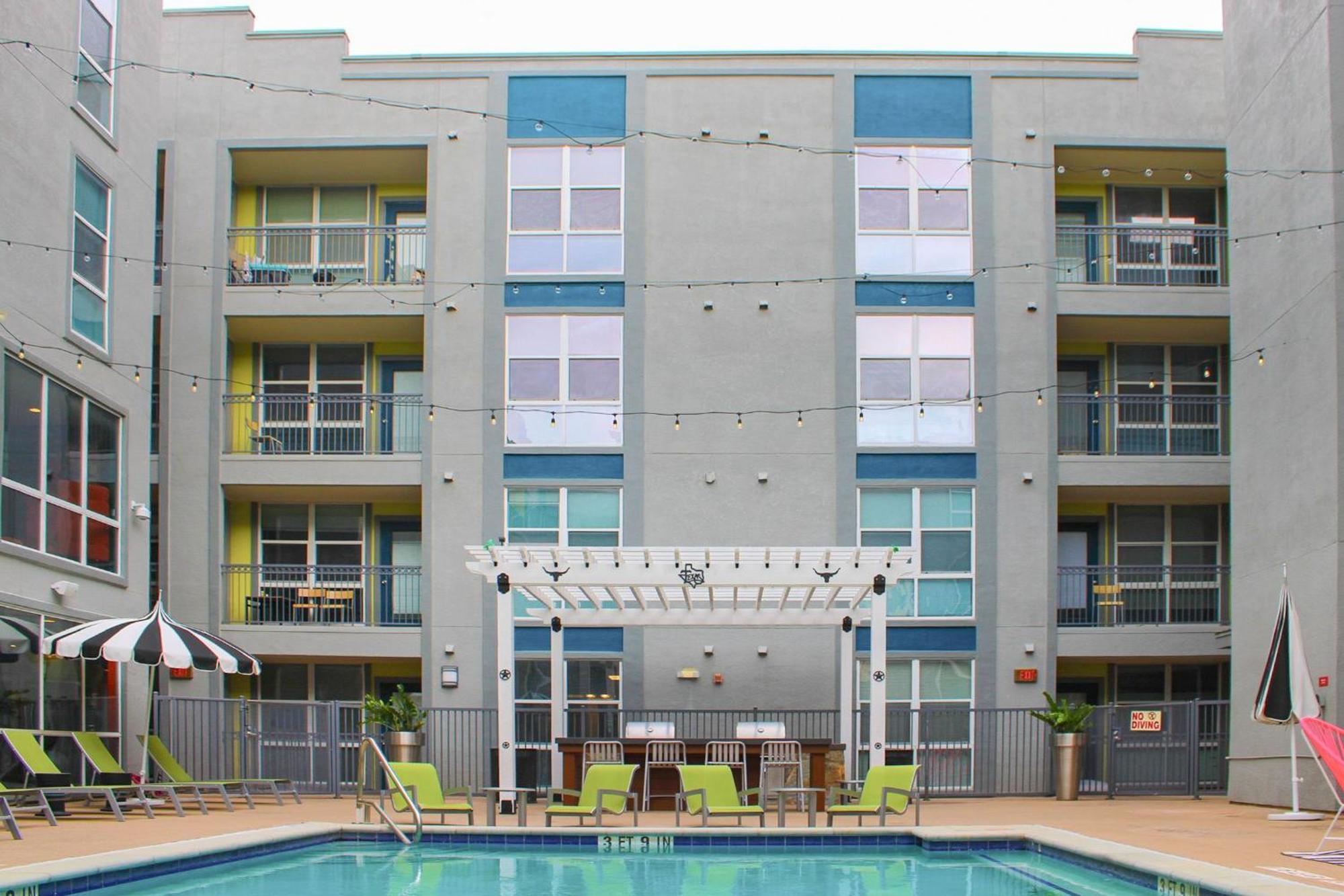 Upstay - 4 Bedroom Condo W Pool Gym Game & Bbq オースティン エクステリア 写真